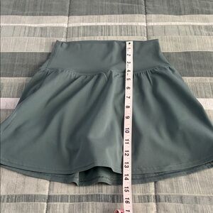 Lululemon Gray Align Skirt size 4